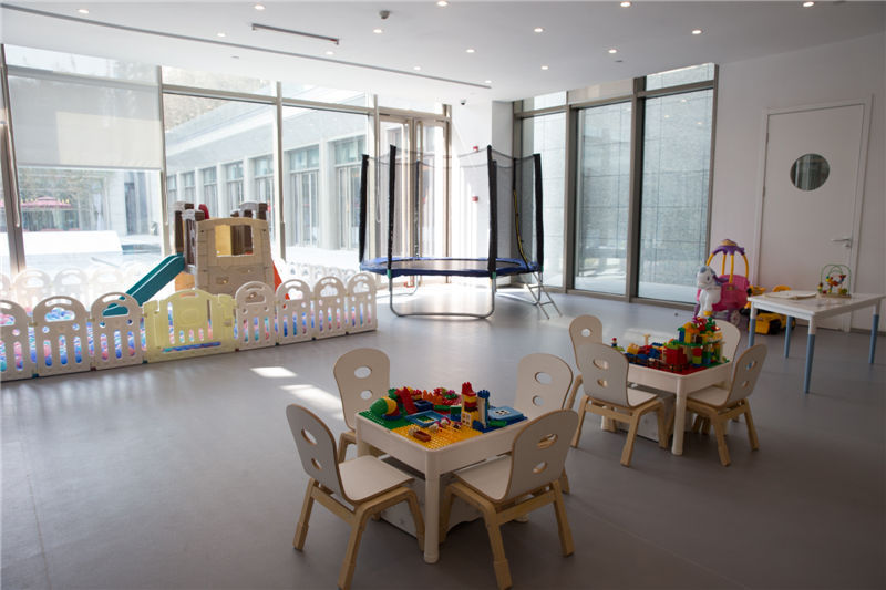 万科翡翠公园旗舰店