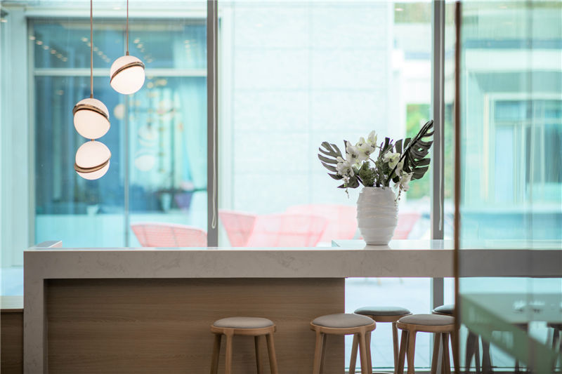 万科翡翠公园旗舰店